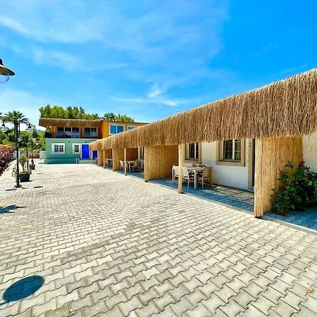 דירה Sea Breeze Homes